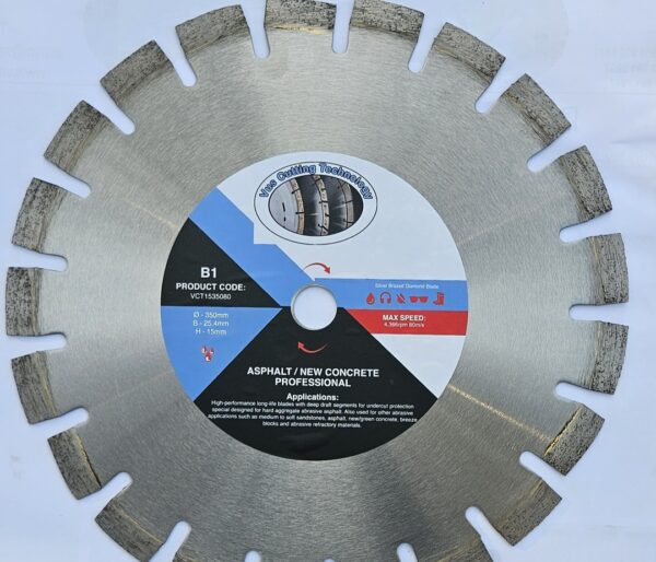 VCT B1 350mm silver brazed diamond blade for asphalt and new concrete — front label view showing product code VCT1535080, 25.4mm bore, 15mm segment and 4366 RPM max speed