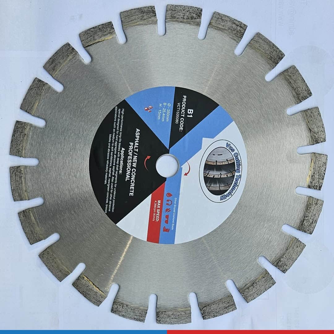 VCT B1 350mm silver brazed asphalt and new concrete diamond blade — full blade view showing deep draft segment design for undercut protection